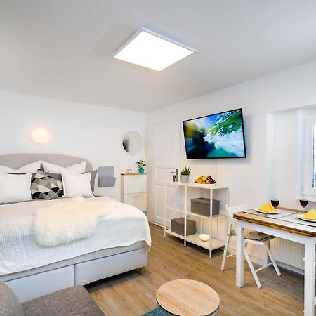 Der Smarte Brunsi I Lägenhet Berlin Exteriör bild