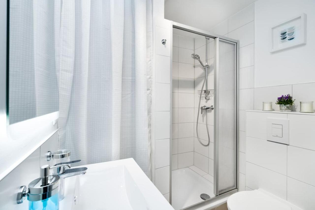 Der Smarte Brunsi I Lägenhet Berlin Exteriör bild